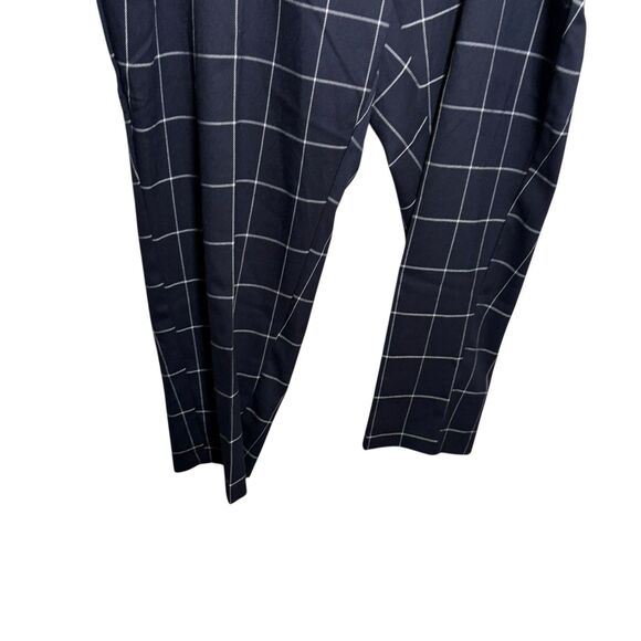 Liz Claiborne Pants Women's 22W Navy Blue Erin Plaid Ankle Mid Rise NWT - Picture 3 of 12